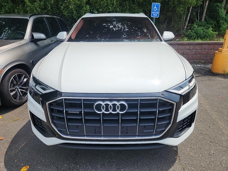 Audi Q8 2021 — photo 2
