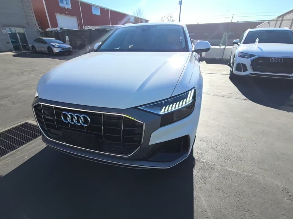 Audi Q8
