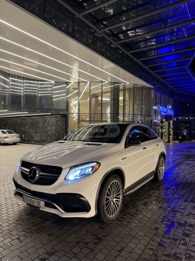 Mercedes-Benz GLE 43 AMG 2016 — photo 2