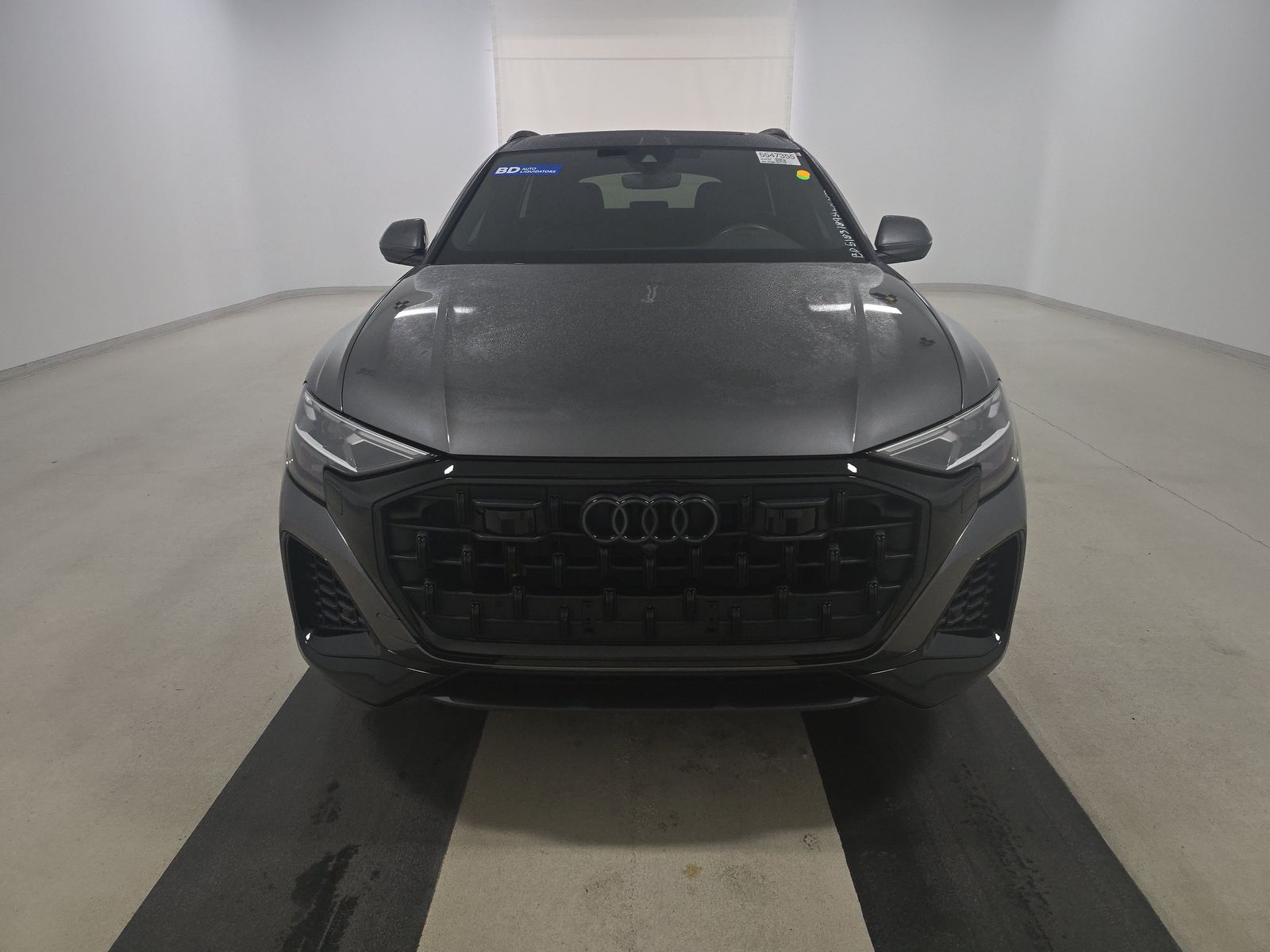 Audi Q8 2025 — photo 2