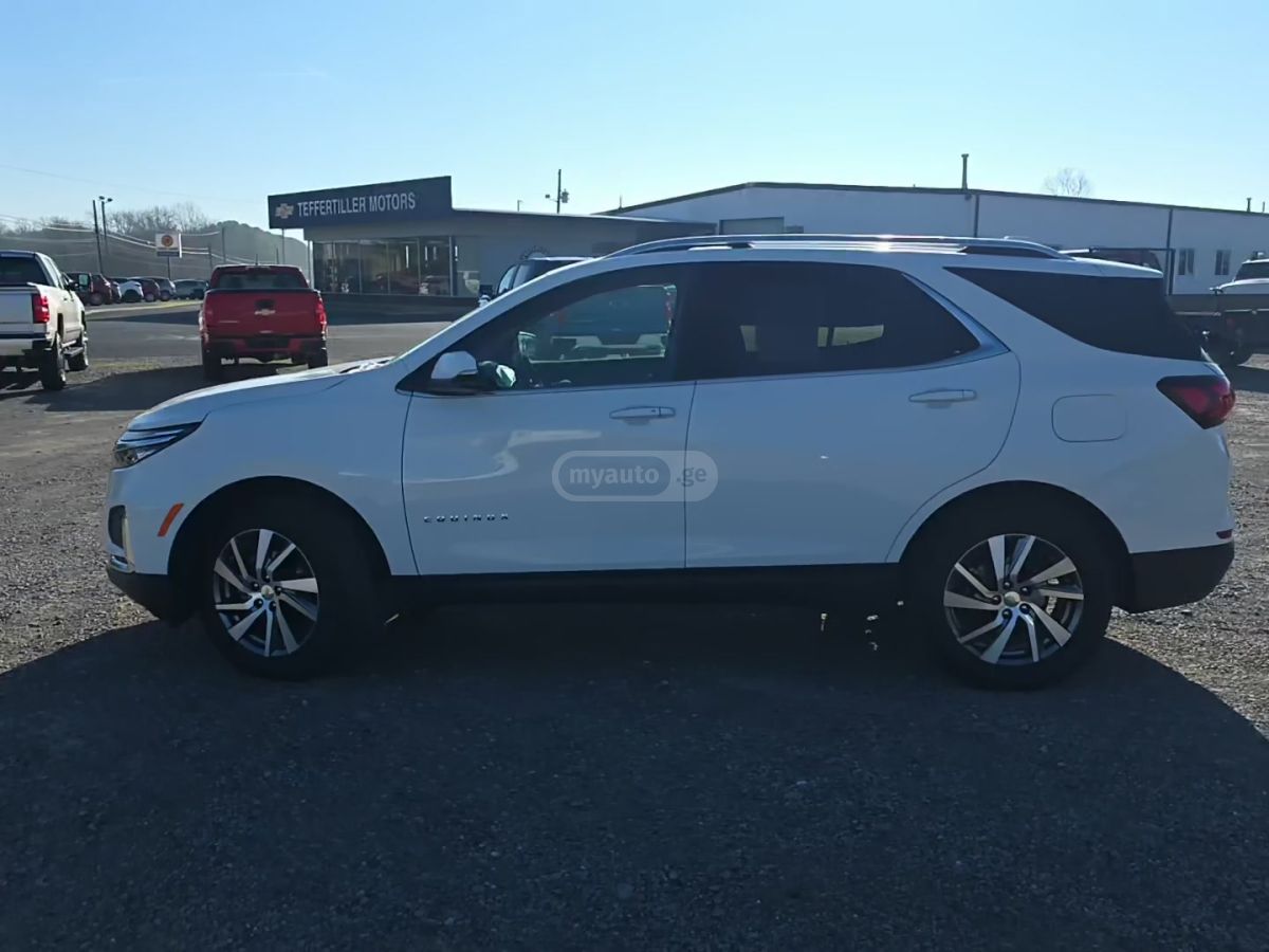 Chevrolet Equinox 2023 — photo 2