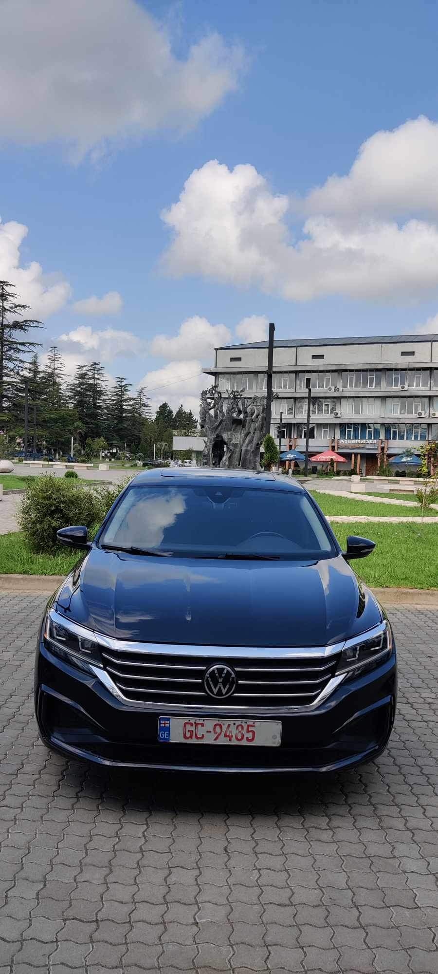 Volkswagen Passat 2020 — photo 2