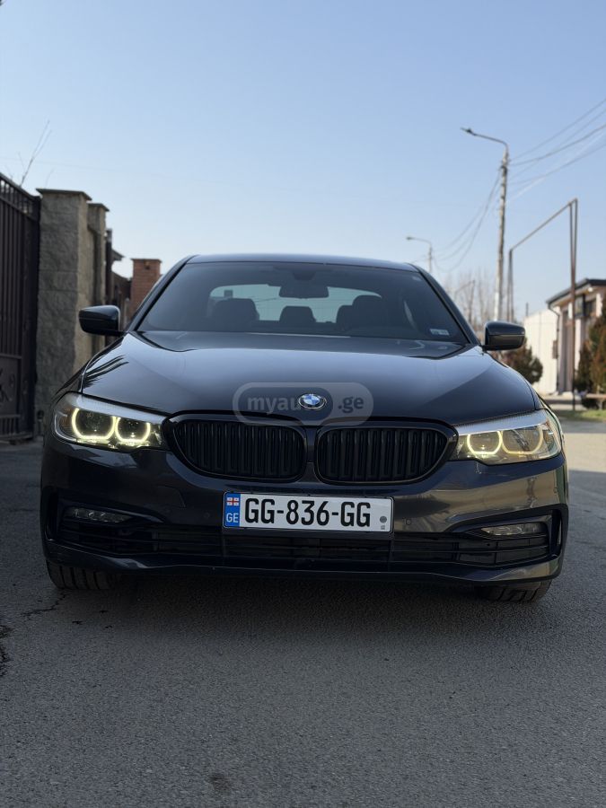 BMW 540 2017 — photo 2
