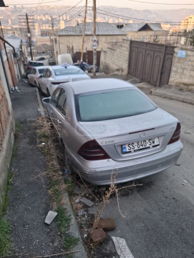 Mercedes-Benz C 202 2003 — photo 2