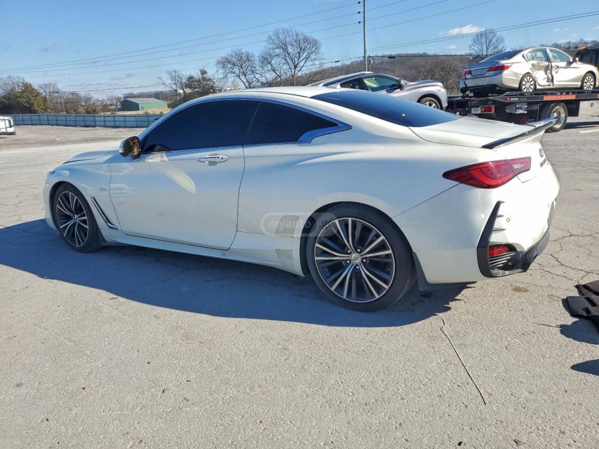 Infiniti Q60 2017 — photo 2