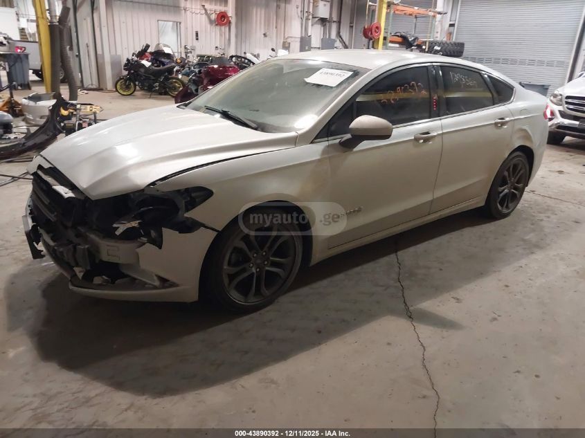 Ford Fusion 2018 — photo 2