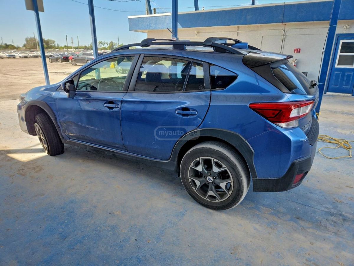 Subaru Crosstrek 2018 — photo 2