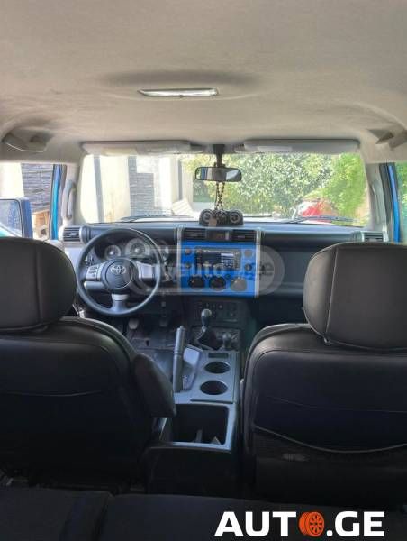 Toyota FJ Cruiser 2007 — photo 2