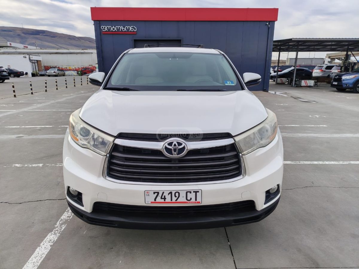 Toyota Highlander 2014 — photo 2