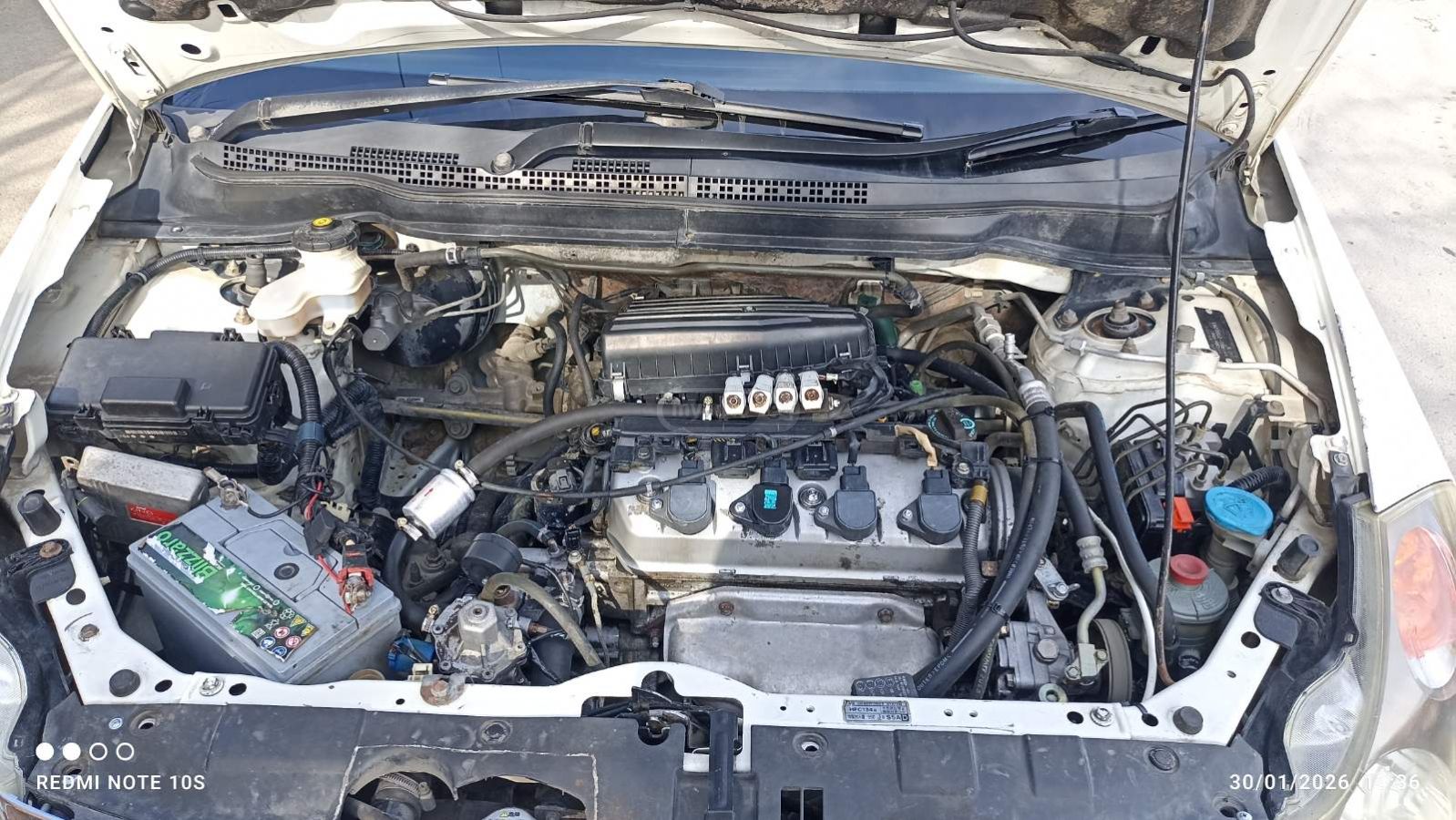 Honda Stream 2004 — photo 2