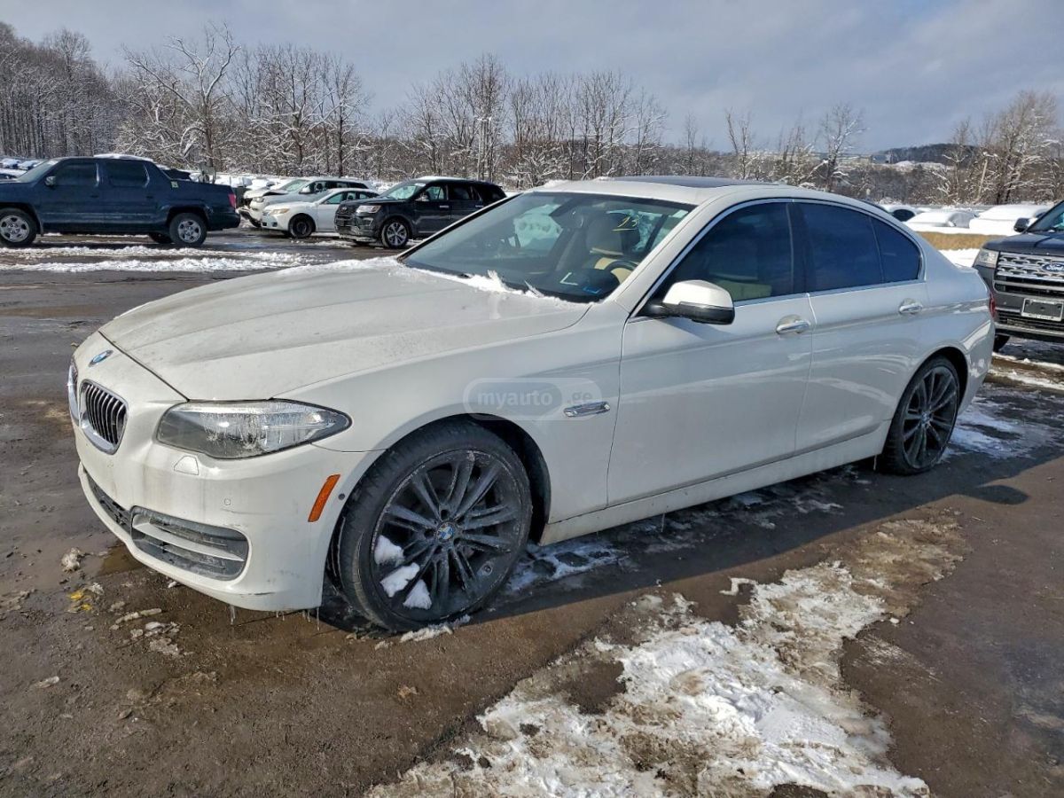 BMW 335