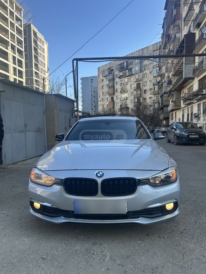 BMW 328 2012 — photo 2