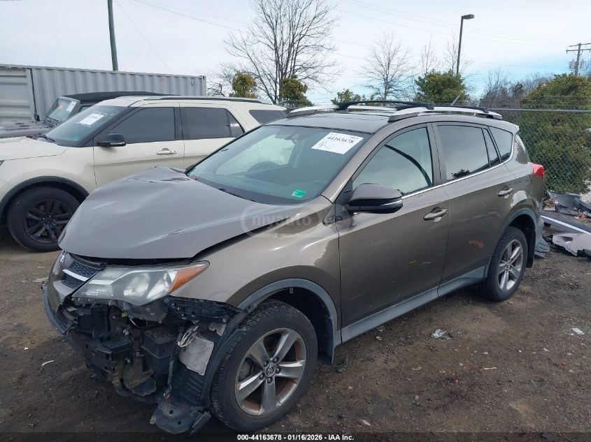 Toyota RAV 4 2015 — photo 2