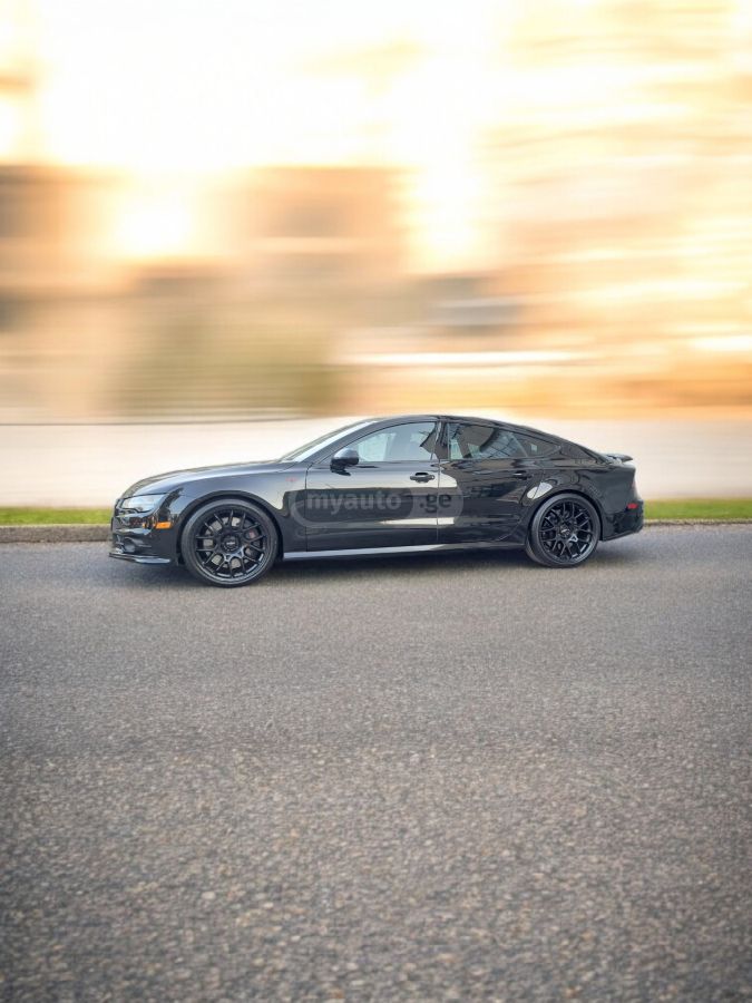 Audi S7