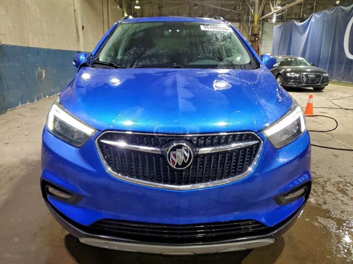 Buick Encore 2018 — photo 2