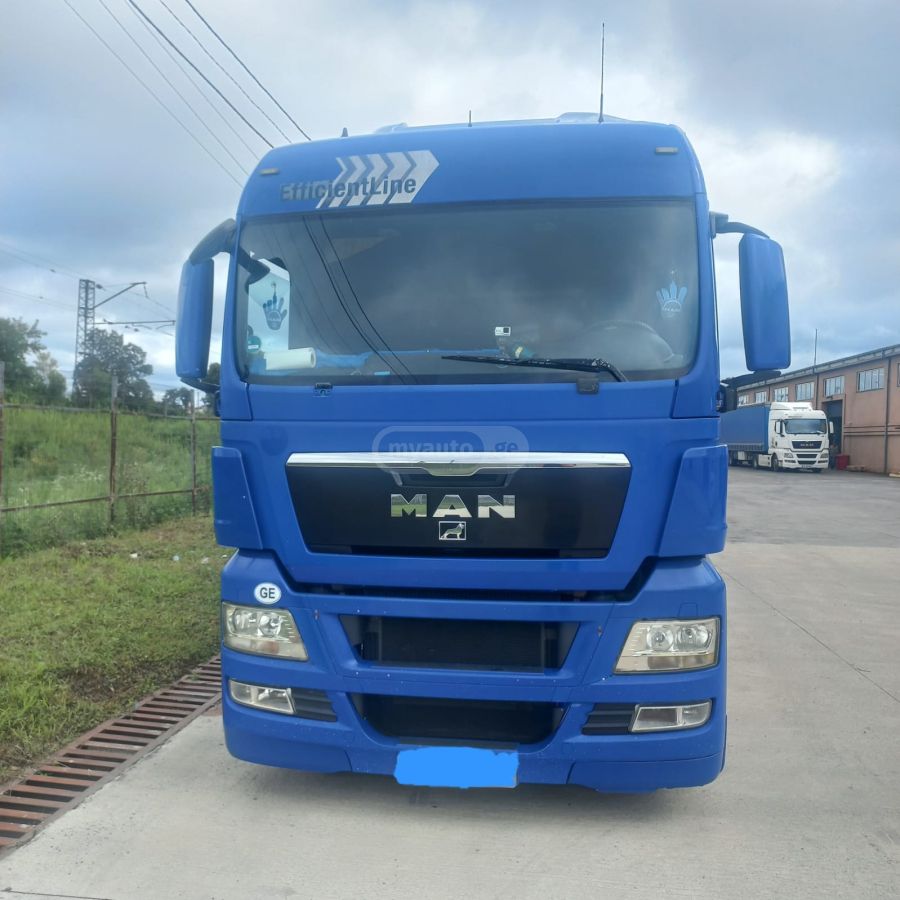 Isuzu TGX 2012 — photo 2