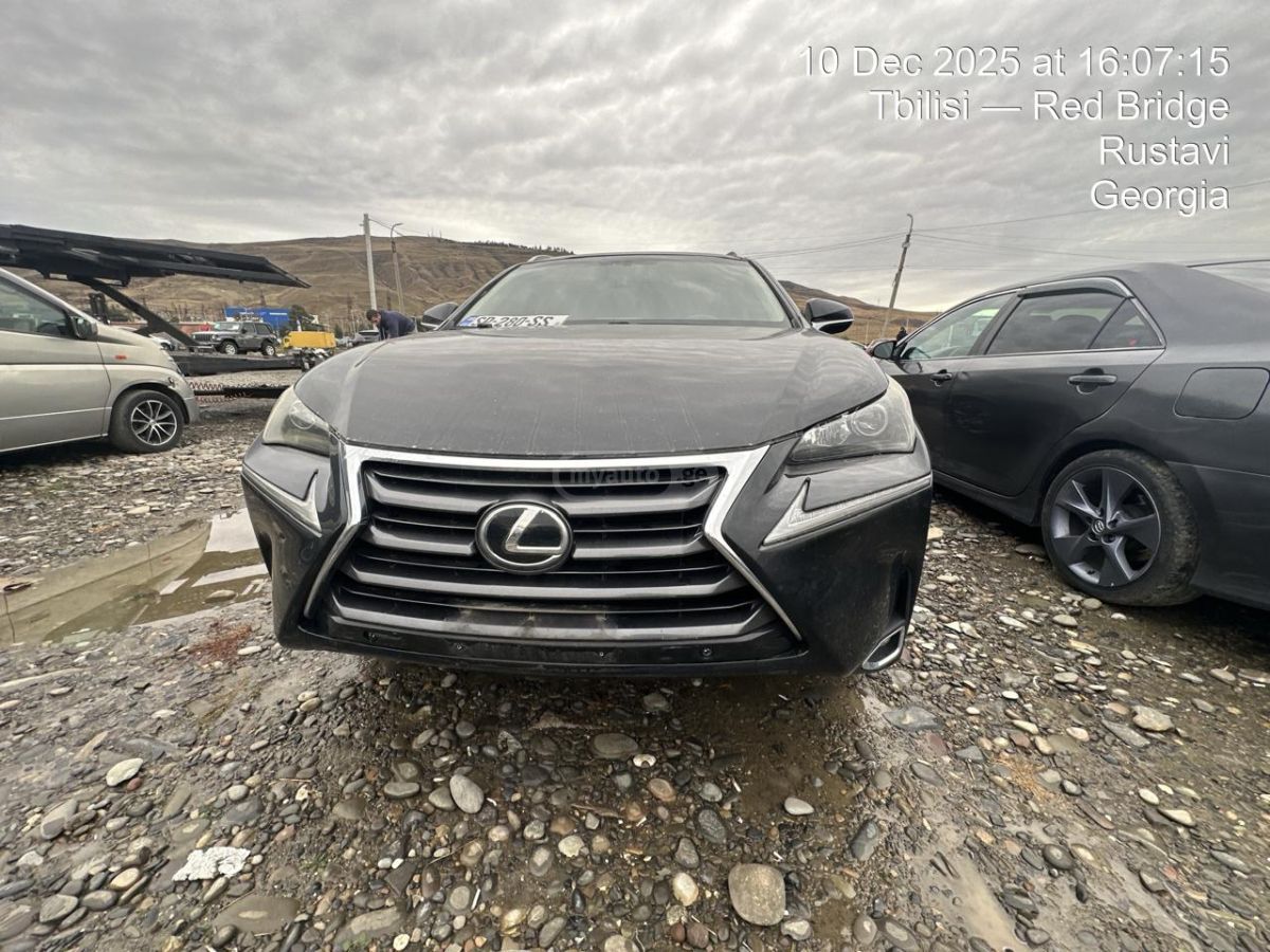 Lexus NX 200 2015 — photo 2