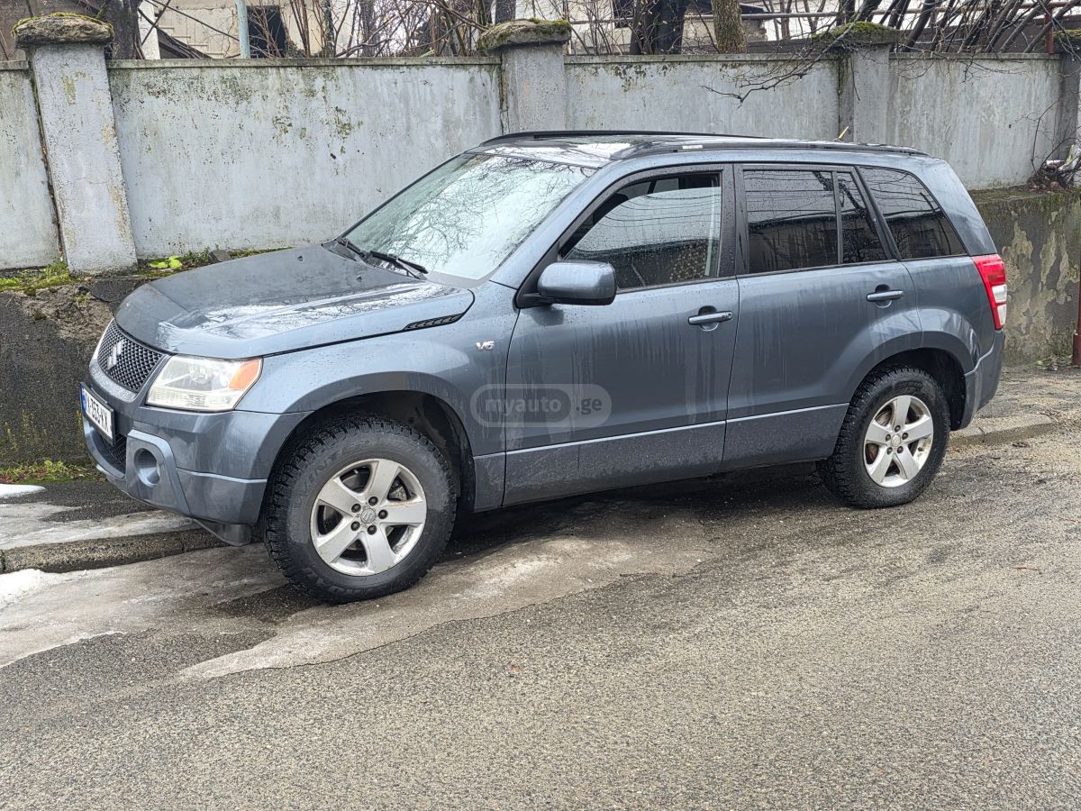 Suzuki Grand Vitara 2007 — photo 2