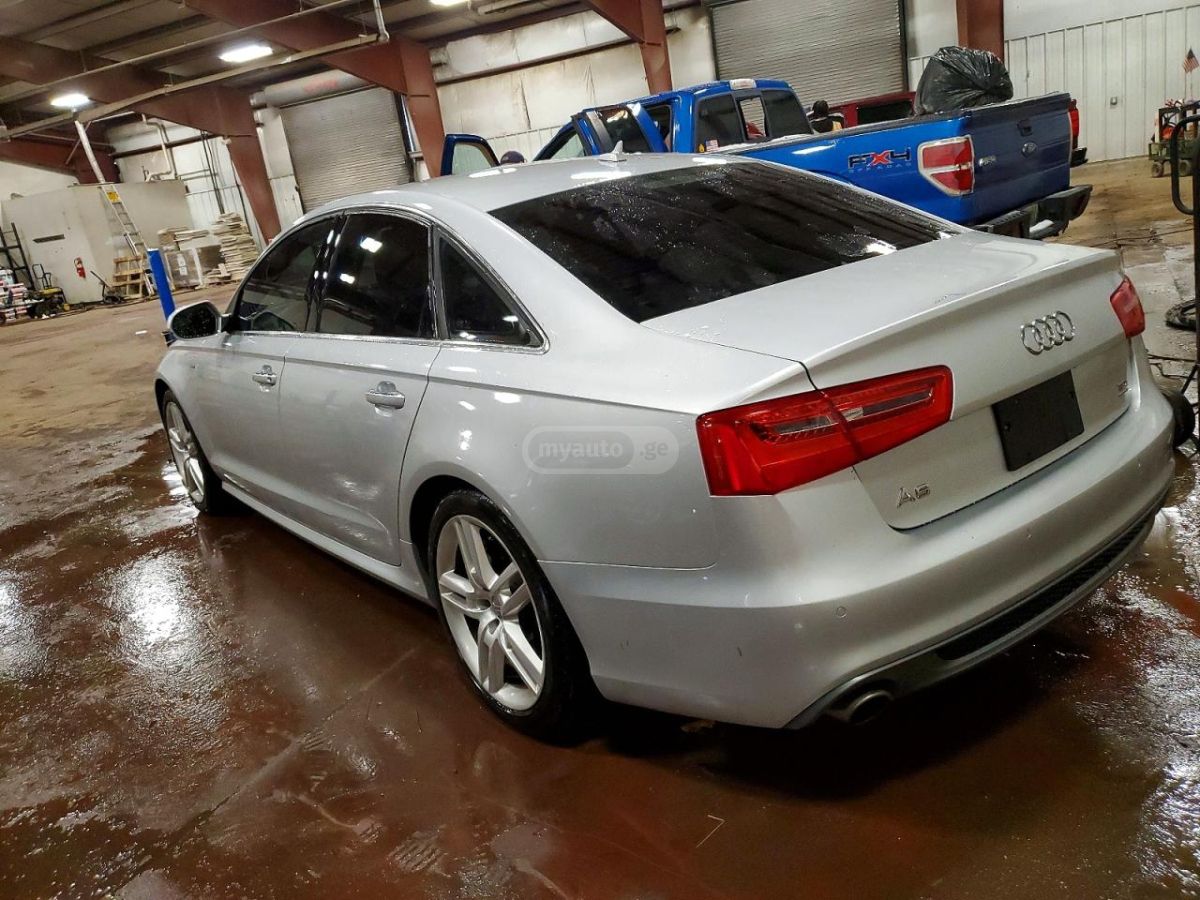 Audi A6 2014 — photo 2