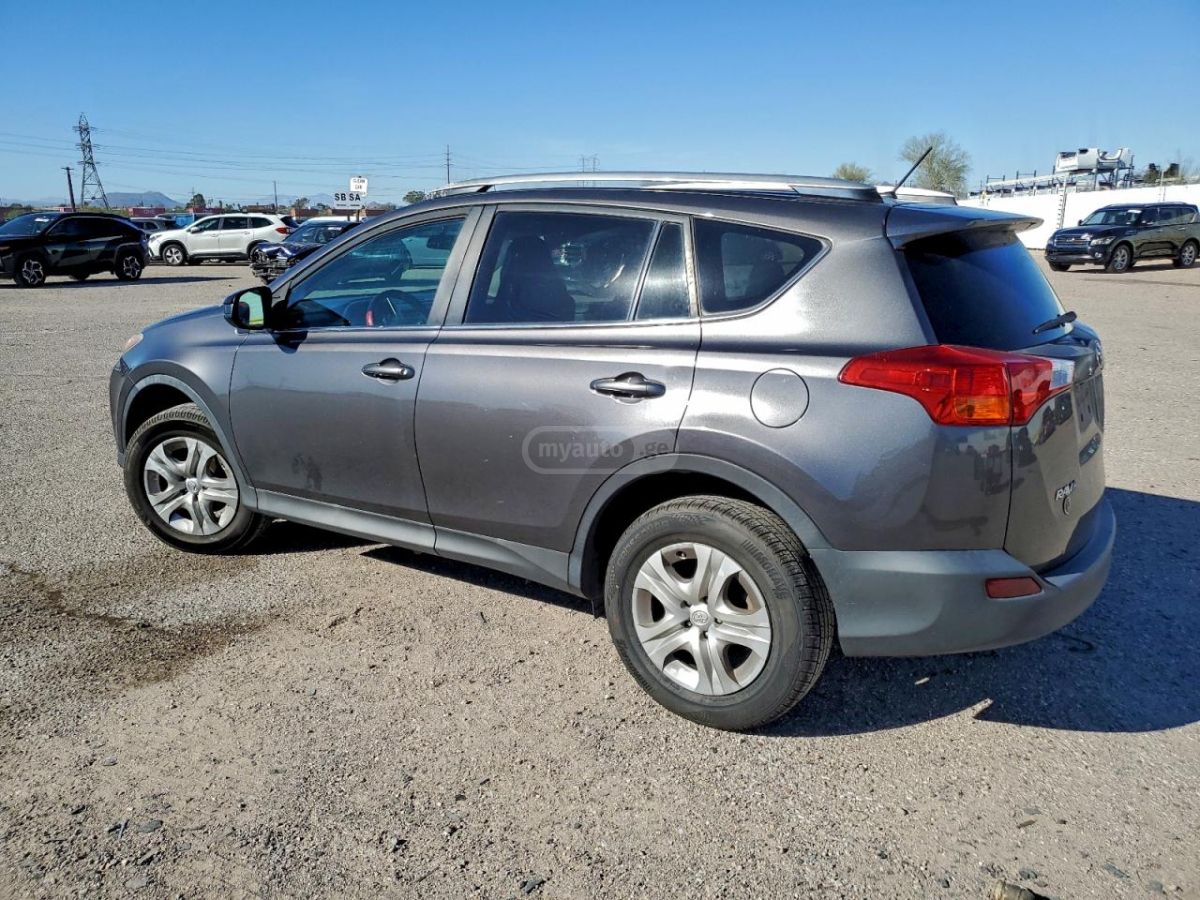 Toyota RAV4 2015 — photo 2