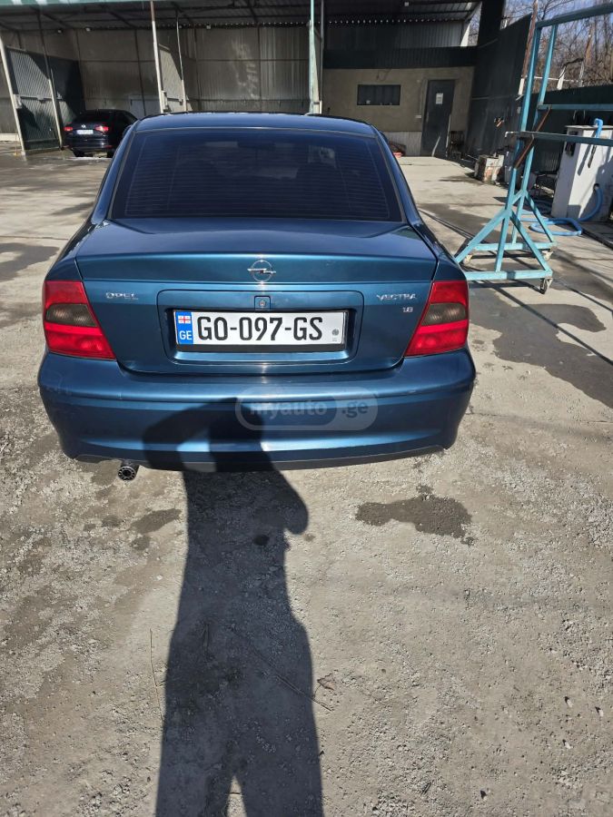 Opel Vectra 2000 — photo 2