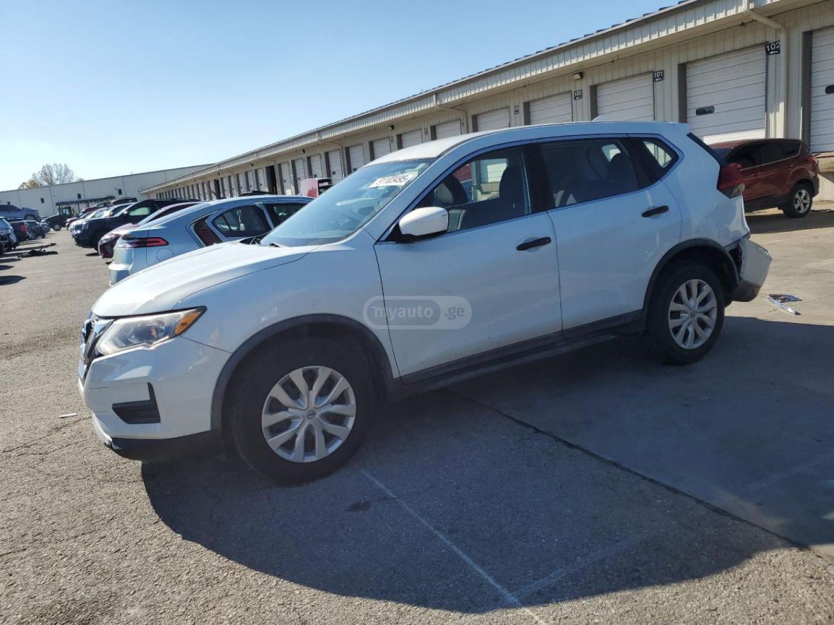 Nissan Rogue 2017 — photo 2