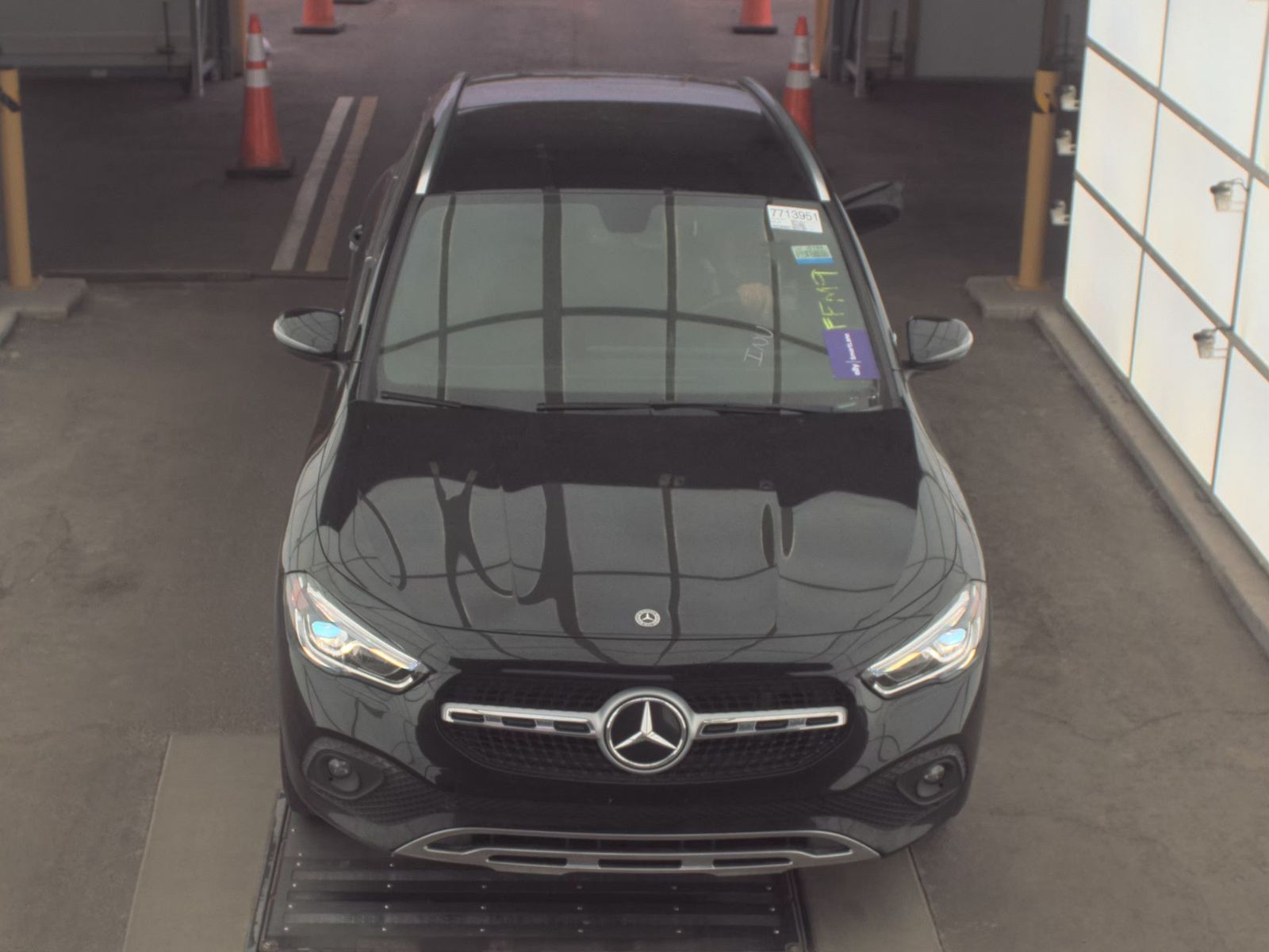 Mercedes-Benz GLA 250 2021 — photo 2