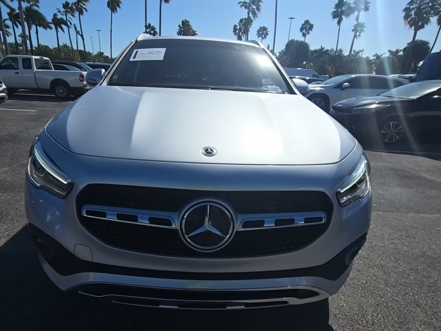 Mercedes-Benz GLA 250 2023 — photo 2