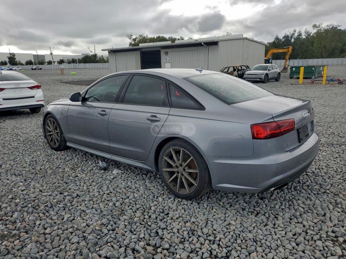 Audi A6 2018 — photo 2