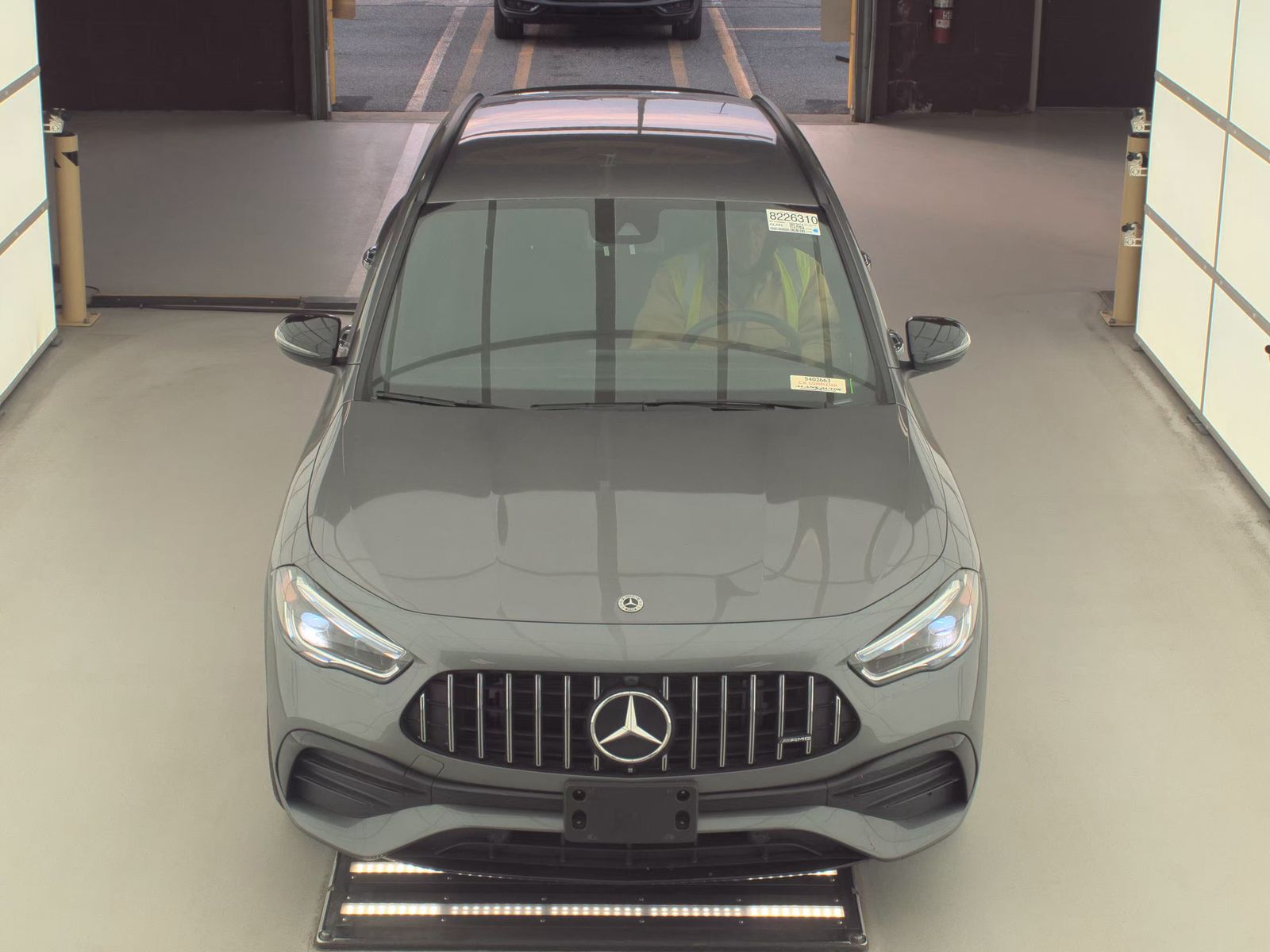 Mercedes-Benz GLA 350 2022 — photo 2