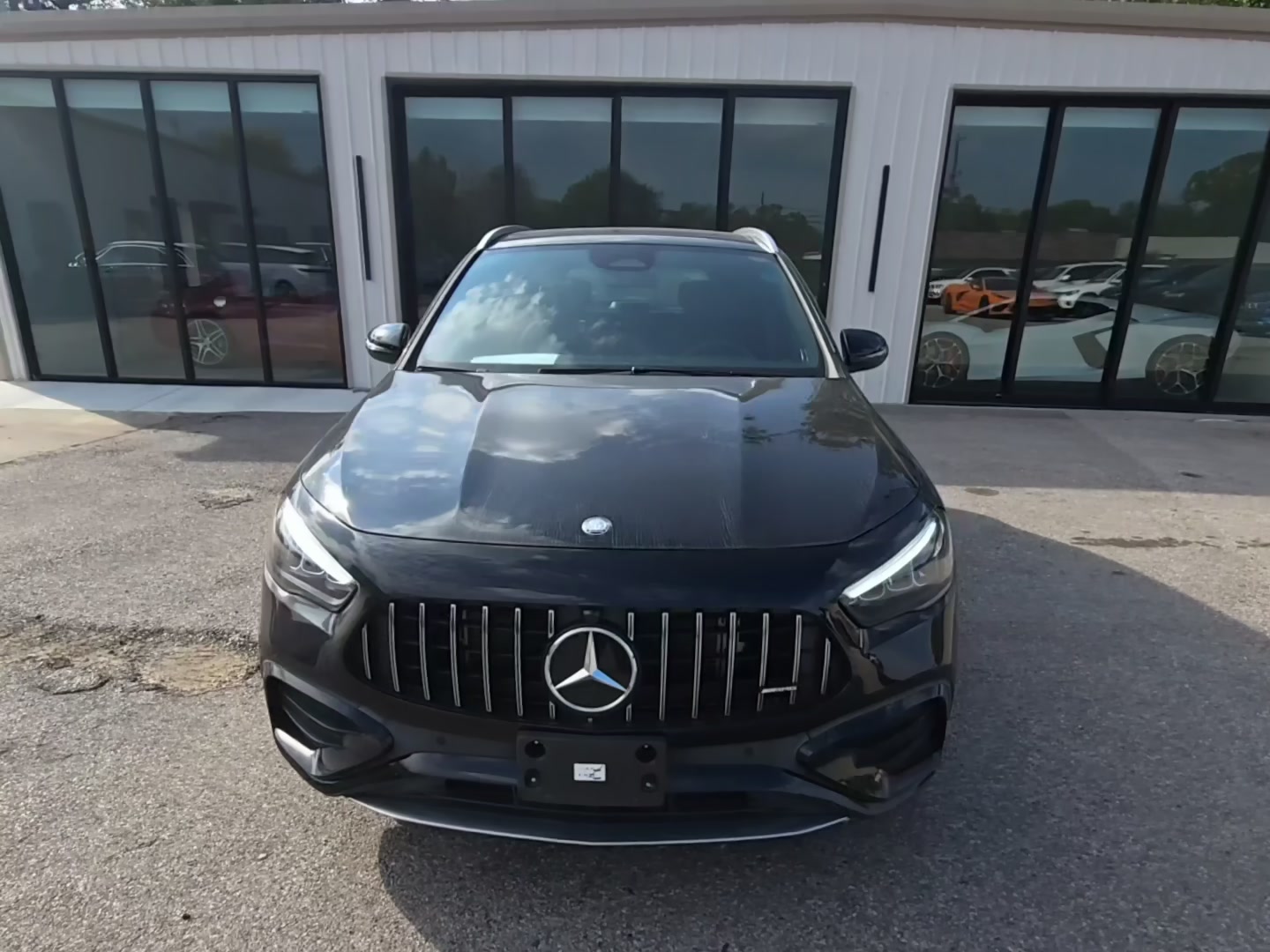 Mercedes-Benz GLA 350 2025 — photo 2