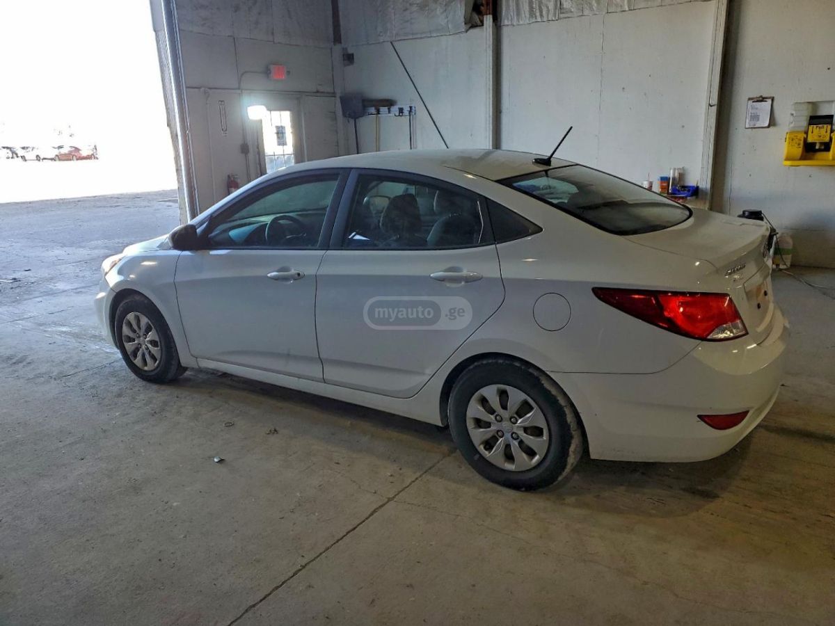 Hyundai Accent 2016 — photo 2