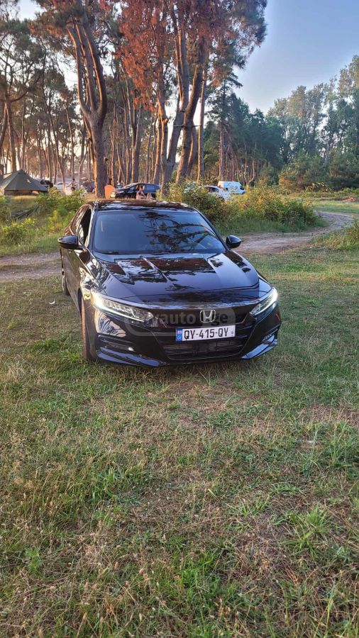 Honda Accord 2020 — photo 2