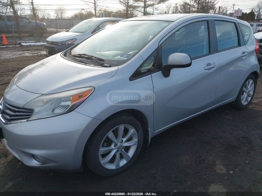 Nissan Versa 2014 — photo 2