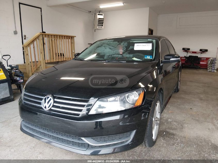 Volkswagen Passat 2014 — photo 2