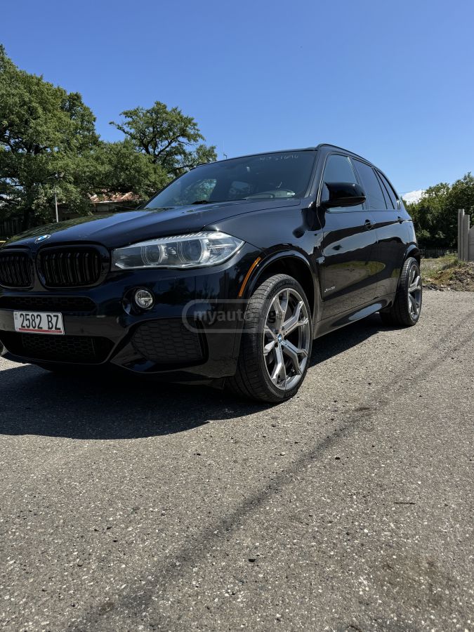 BMW X5 2015 — photo 2