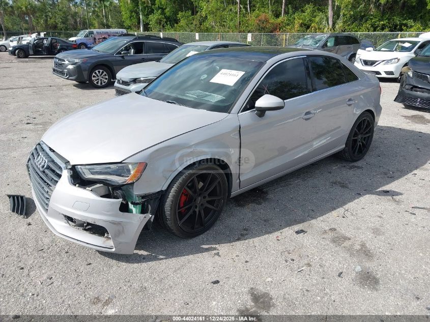 Audi A3 2015 — photo 2
