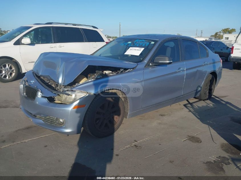 BMW 320 2015 — photo 2