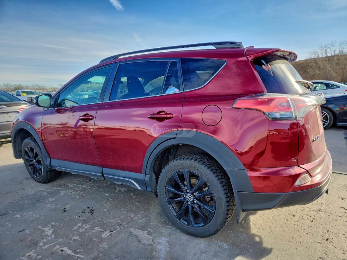 Toyota RAV4 2018 — photo 2