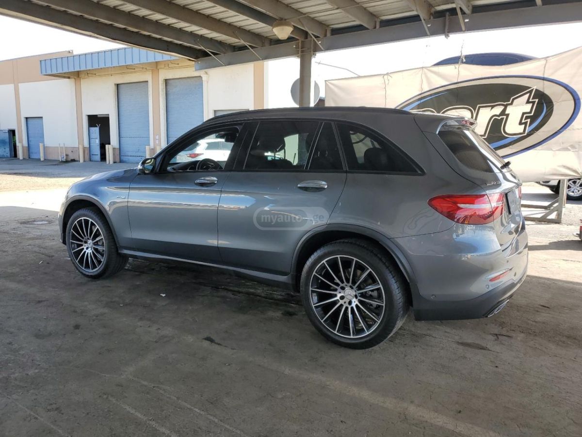 Mercedes-Benz GLC 43 AMG 2018 — photo 2