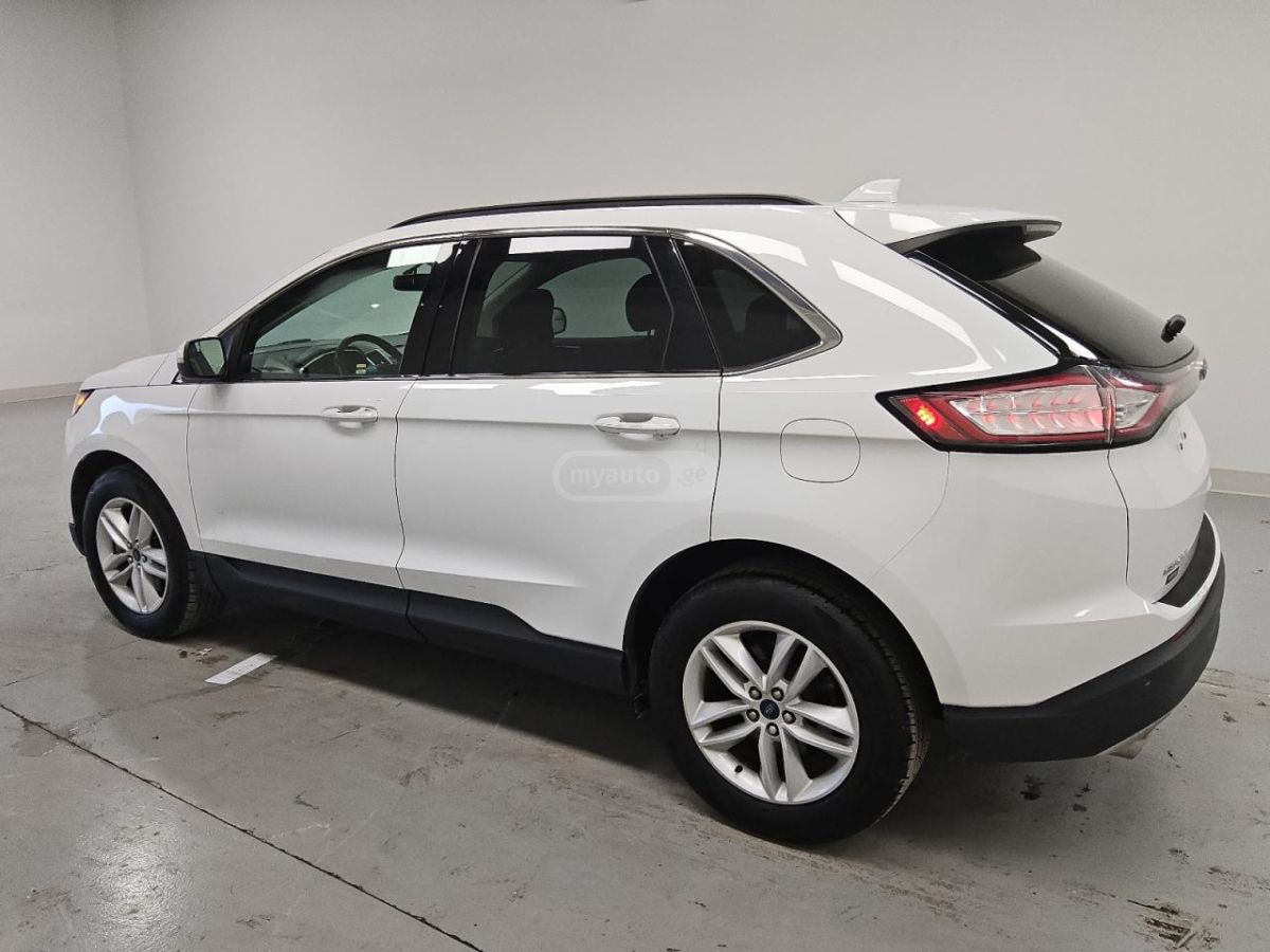 Ford Edge 2017 — photo 2