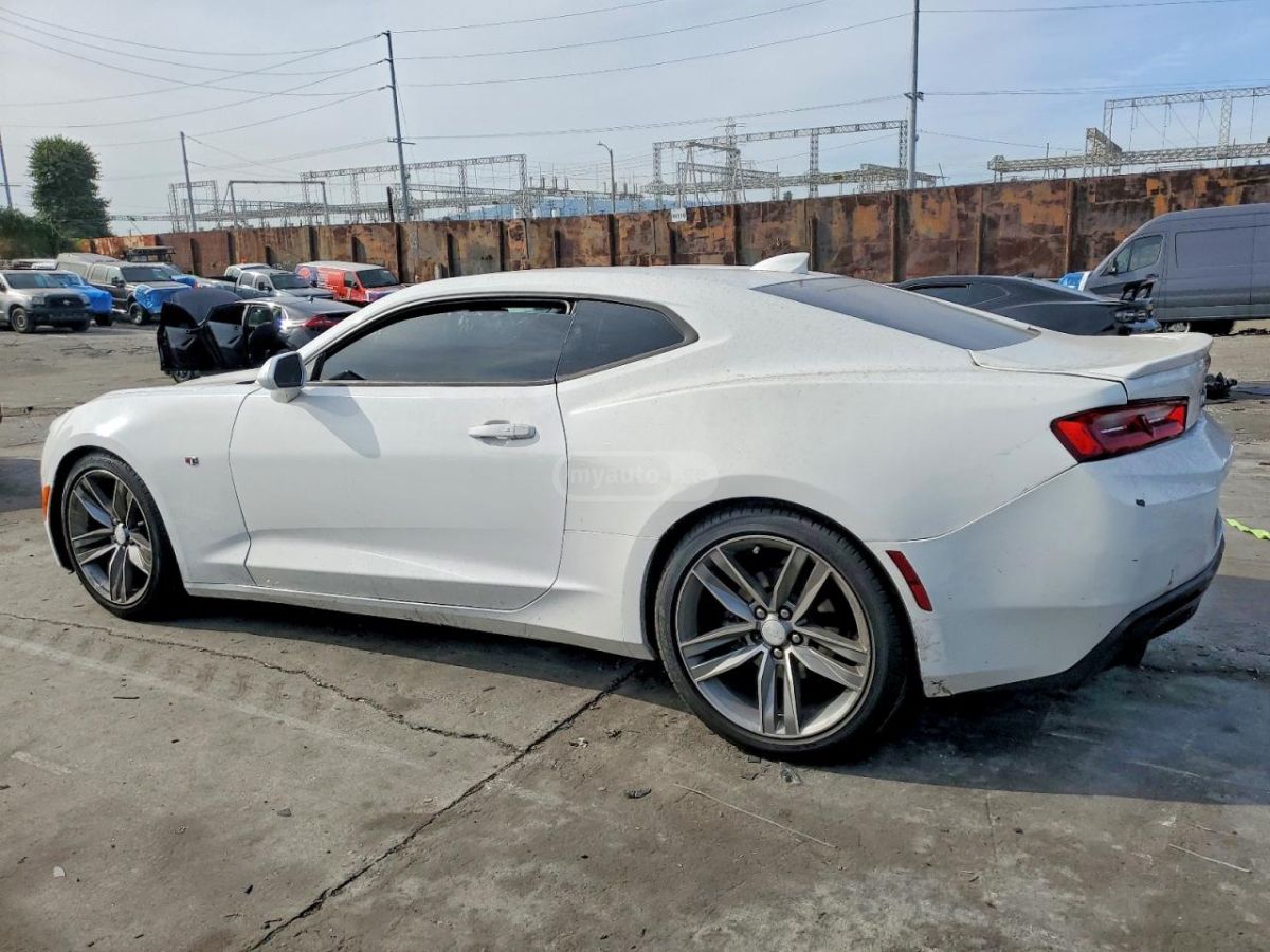 Chevrolet Camaro 2016 — photo 2