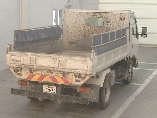 Iran Khodro Dutro 2020 — photo 2