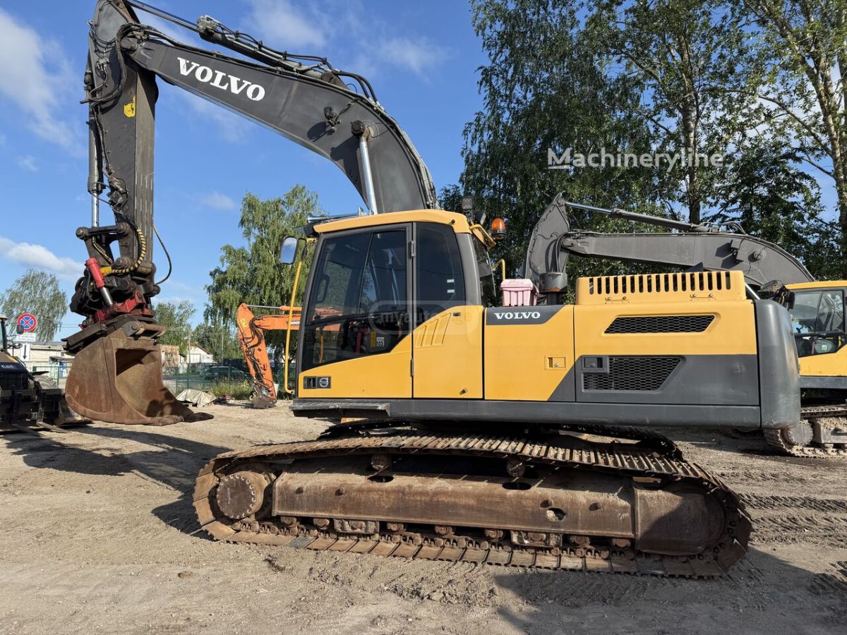 Volvo EC250DL