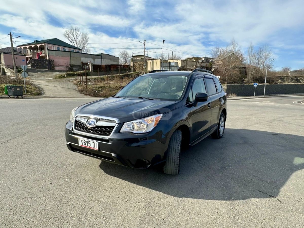 Subaru Forester 2015 — photo 2