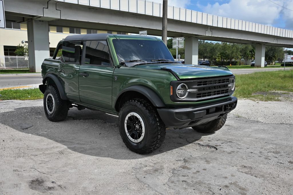 Ford Bronco 2023 — photo 2