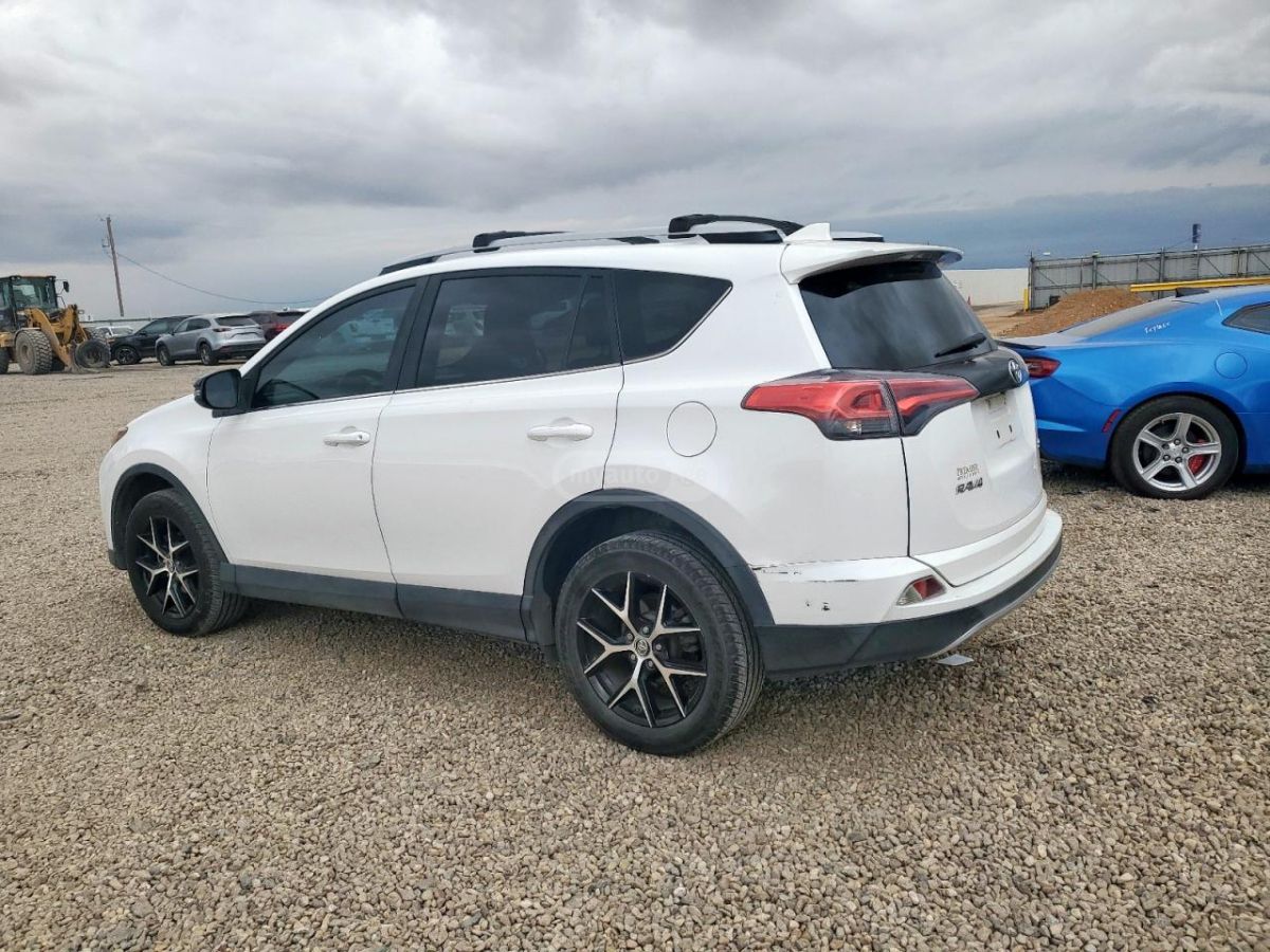 Toyota RAV4 2016 — photo 2