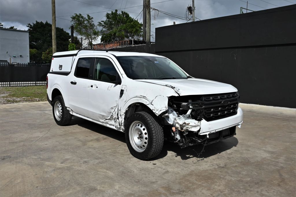 Ford Maverick 2023 — photo 2