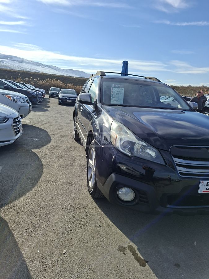 Subaru Outback 2013 — photo 2