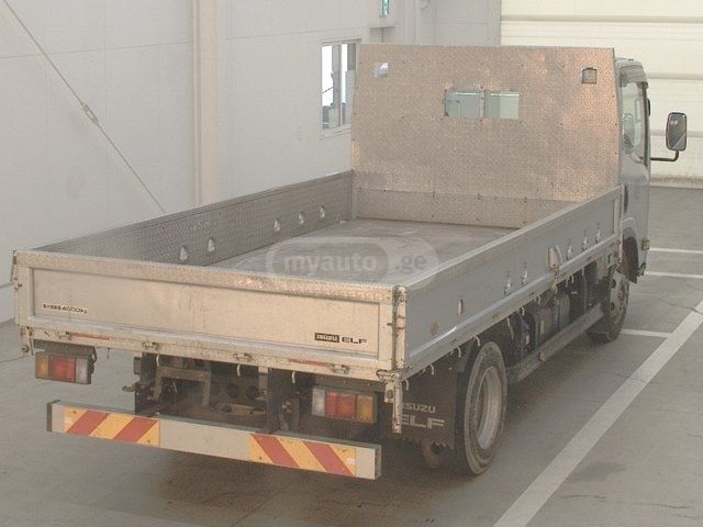 Isuzu Elf 2021 — photo 2